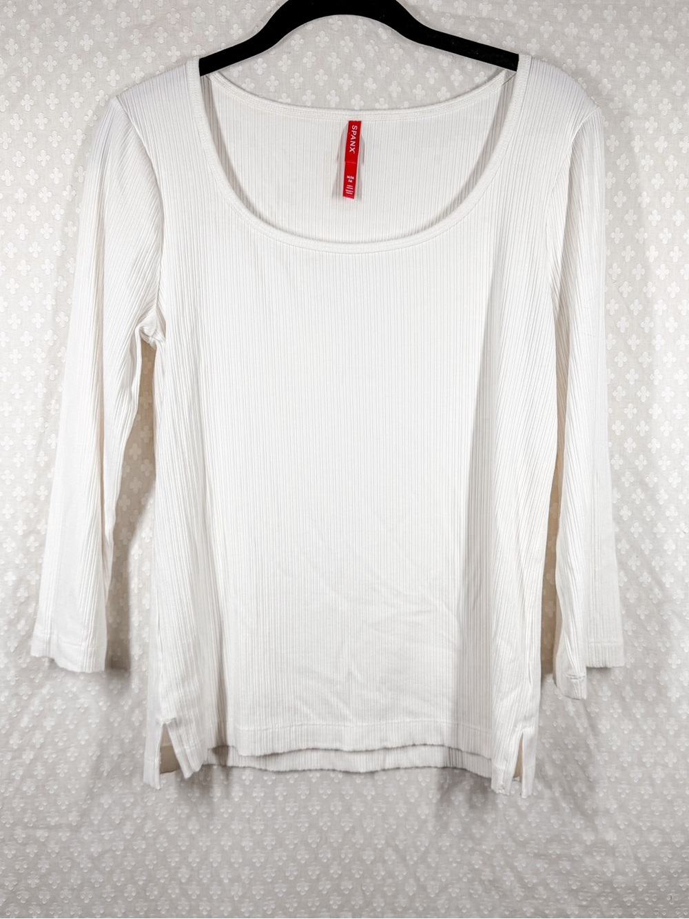 Spanx White Ribbed Scoop Neck Top - Picture 2 of 4